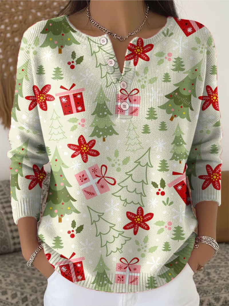 Sofia - Christmas sweater with gifts and pine tree print